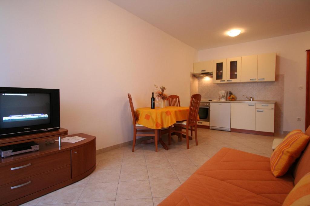 Apartments Bogovic Malinska Δωμάτιο φωτογραφία