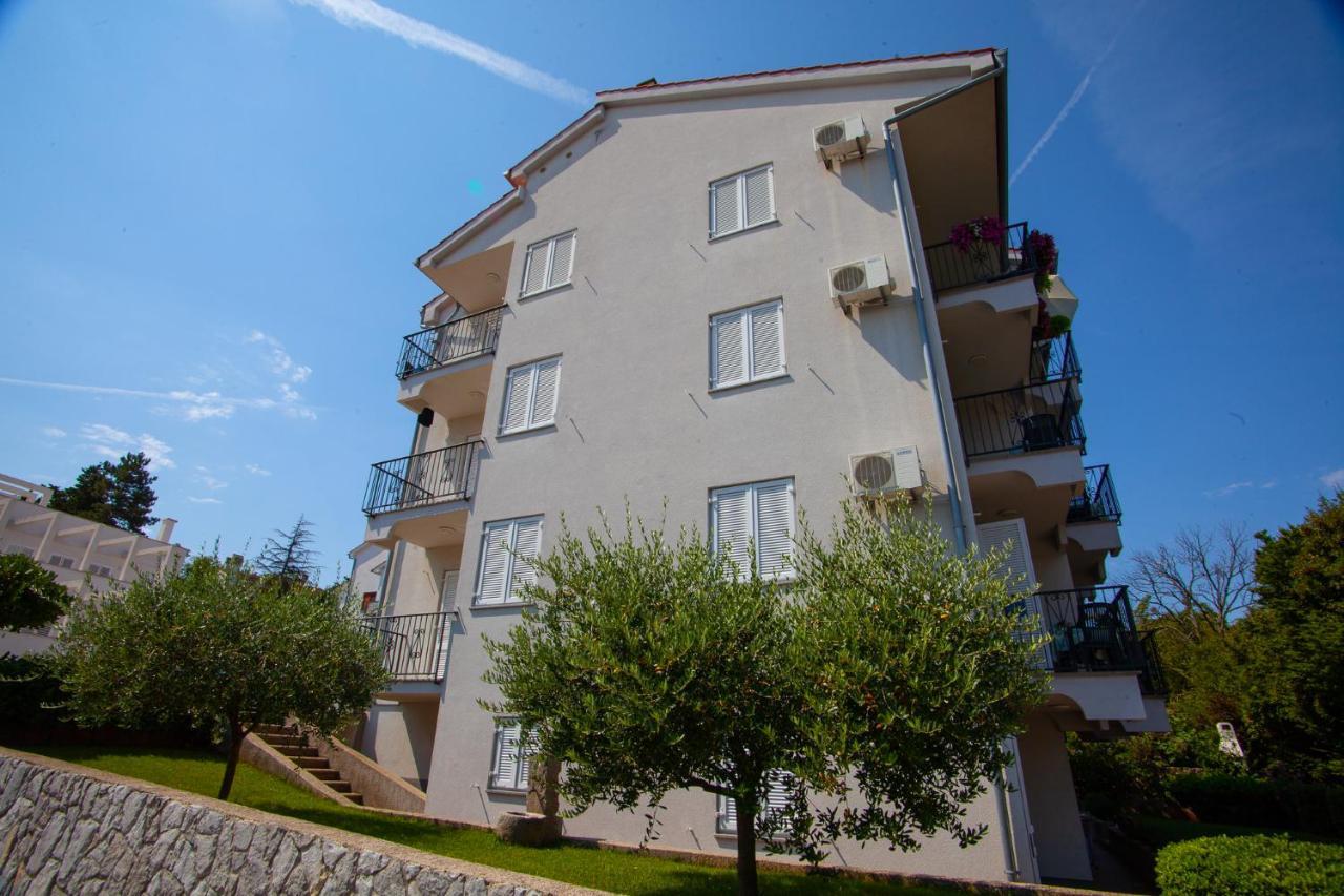 Apartments Bogovic Malinska Εξωτερικό φωτογραφία